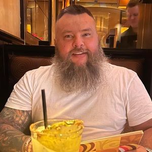 Meet your Posher, Nick